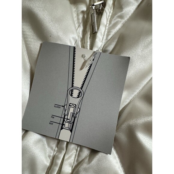 Lands End Puffer Vest Quilted Size XL/18-20 Ivory New Fall Winter Goose Down - Picture 7 of 9